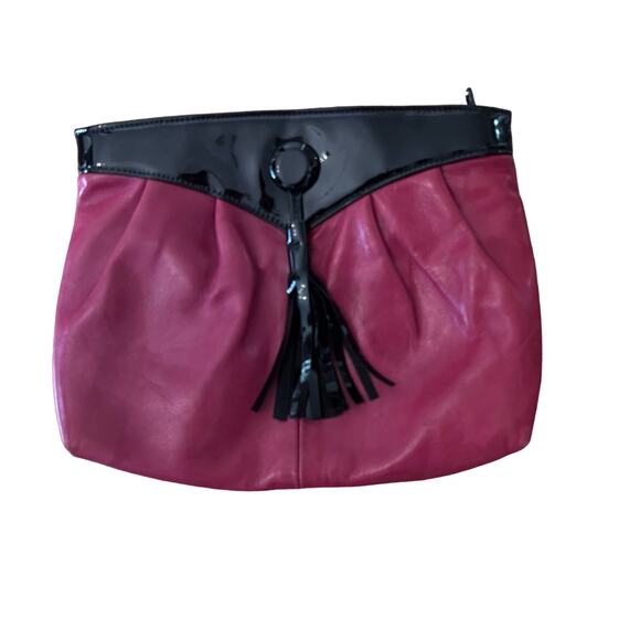Vintage 80s Ande Magenta Small  Leather Zip Top Patent Tassel Clutch Bag - Picture 1 of 6